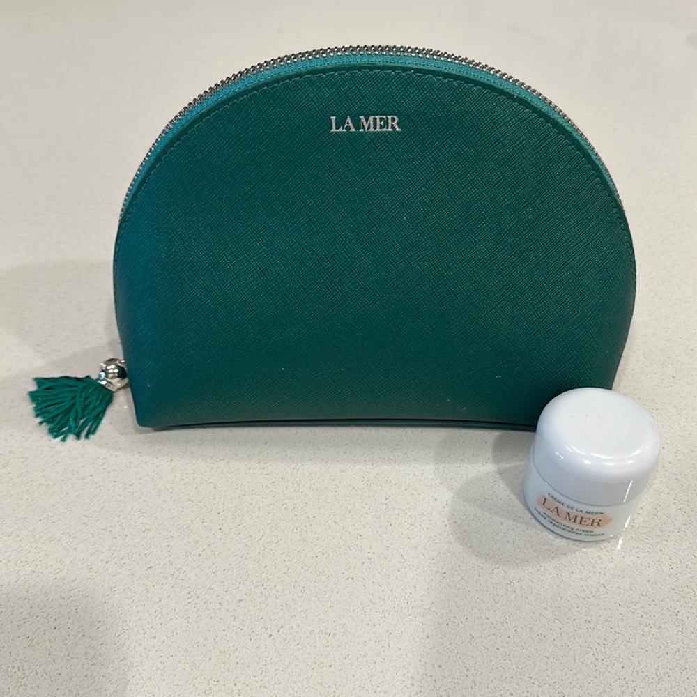 La Mer travel toiletry & beauty makeup case emerald green